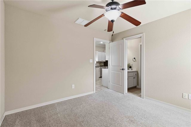 3673 W Mountain View Drive, Fayetteville, AR 72704