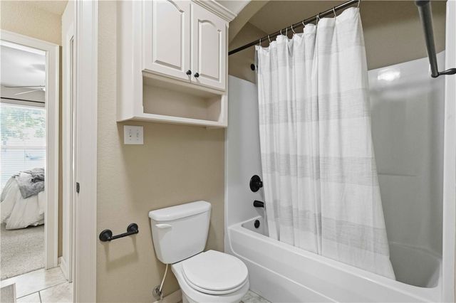 3673 W Mountain View Drive, Fayetteville, AR 72704