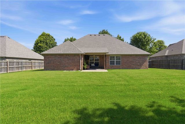 3673 W Mountain View Drive, Fayetteville, AR 72704