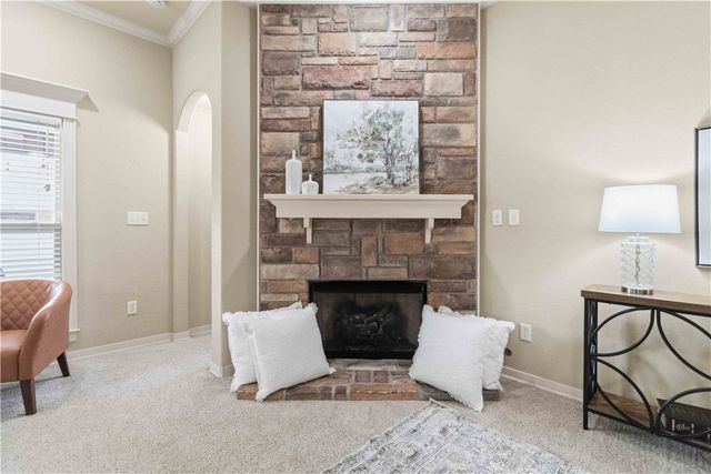 3673 W Mountain View Drive, Fayetteville, AR 72704