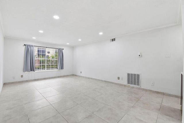 7900 Westheimer Road 147, Houston, TX 77063