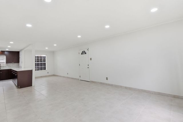 7900 Westheimer Road 147, Houston, TX 77063