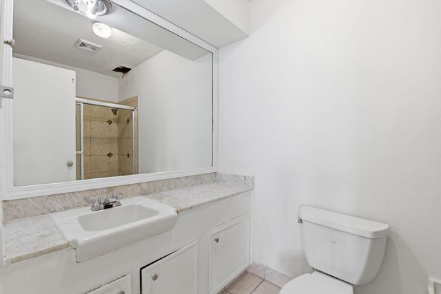 7900 Westheimer Road 147, Houston, TX 77063