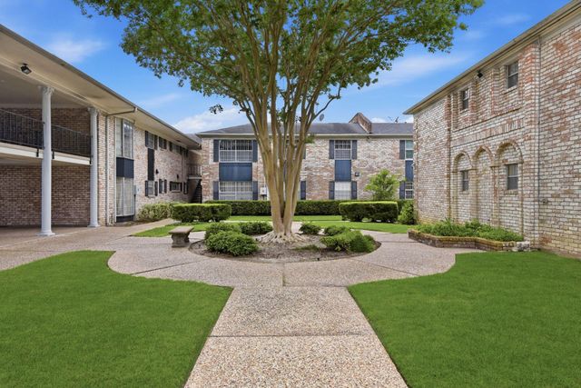 7900 Westheimer Road 147, Houston, TX 77063