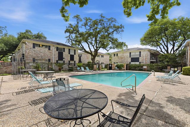 7900 Westheimer Road 147, Houston, TX 77063