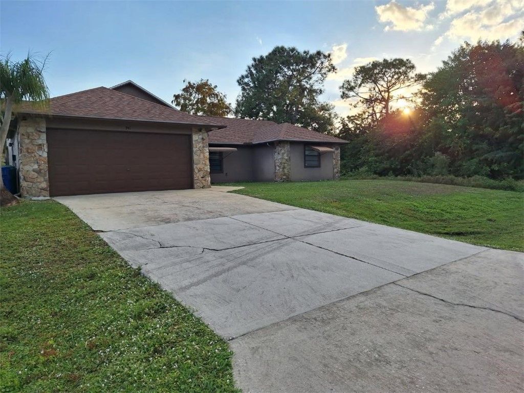 941 Tarpon Avenue, Sebastian, FL 32958