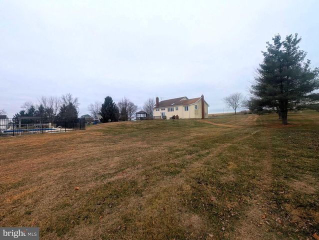 485 WINDING BROOK RD, Biglerville, PA 17307