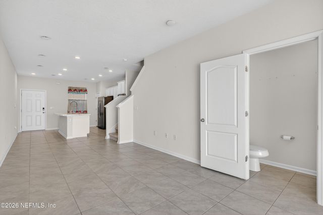 8210 LAROSE Road, Jacksonville, FL 32211