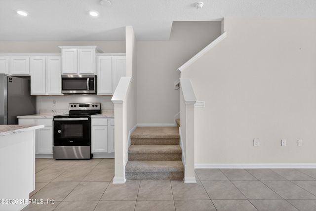 8210 LAROSE Road, Jacksonville, FL 32211