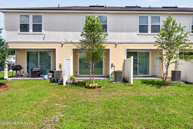 8210 LAROSE Road, Jacksonville, FL 32211