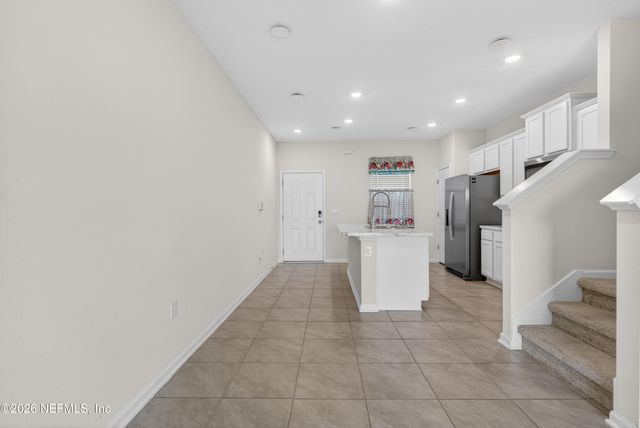 8210 LAROSE Road, Jacksonville, FL 32211