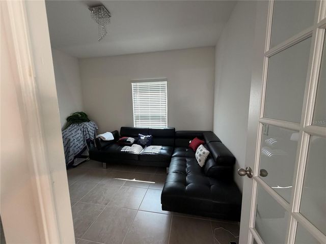 434 NORTH BOULEVARD E, Davenport, FL 33837