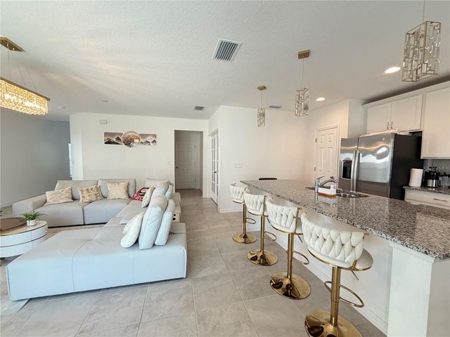 434 NORTH BOULEVARD E, Davenport, FL 33837