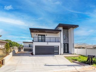 1091 Puu Alani Way A, Pearl City, HI 96782