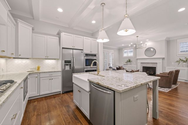 105 Ransom Ave, Nashville, TN 37205