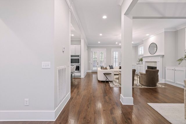 105 Ransom Ave, Nashville, TN 37205