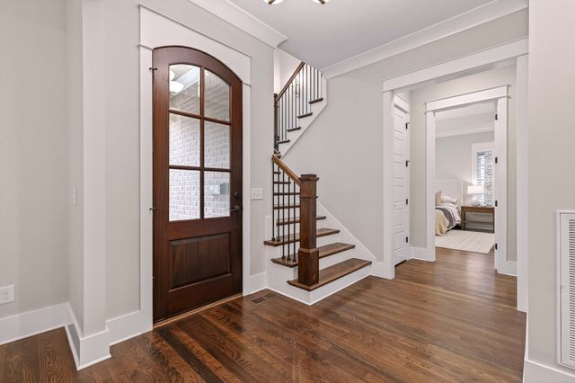 105 Ransom Ave, Nashville, TN 37205