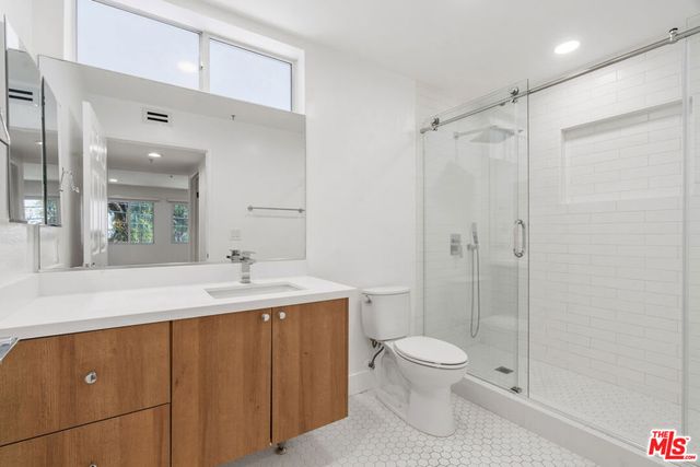 16100 W Sunset Boulevard 201, Pacific Palisades, CA 90272