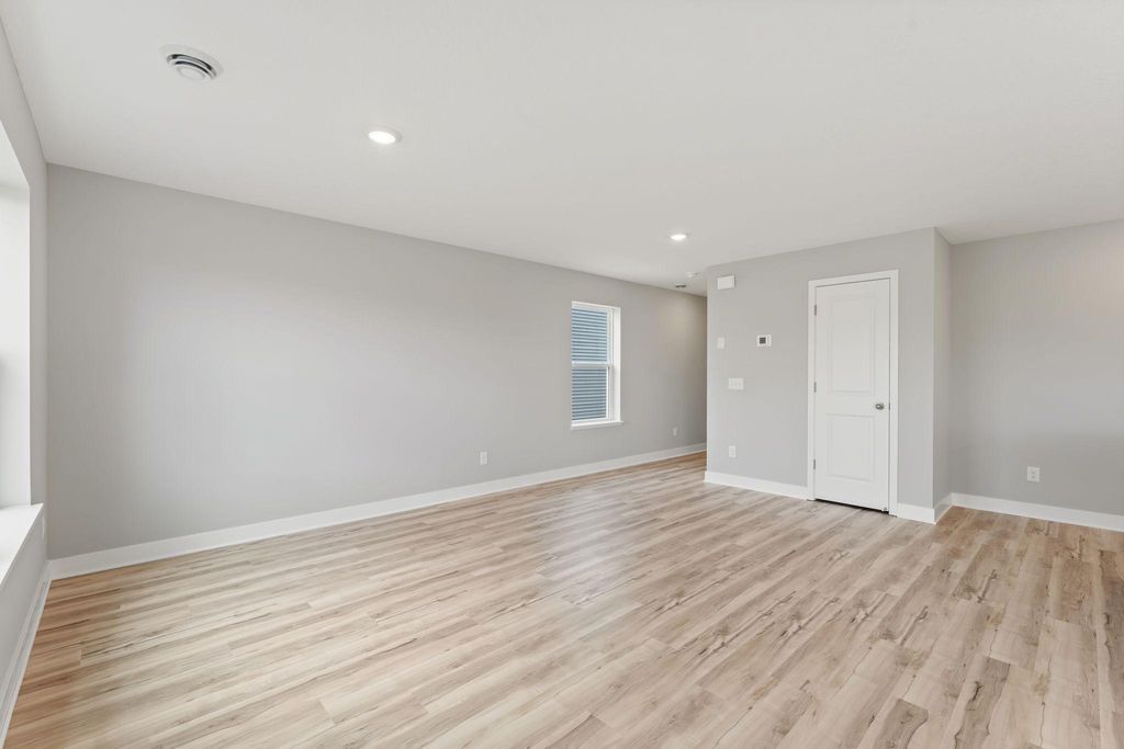 929 Stone Creek Drive, Jordan, MN 55352 — photo 5