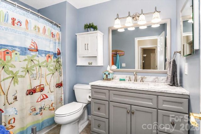 6803 Lowesville Lane, Stanley, NC 28164