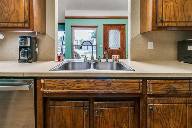 8929 N Eagle Lane, Oklahoma City, OK 73132