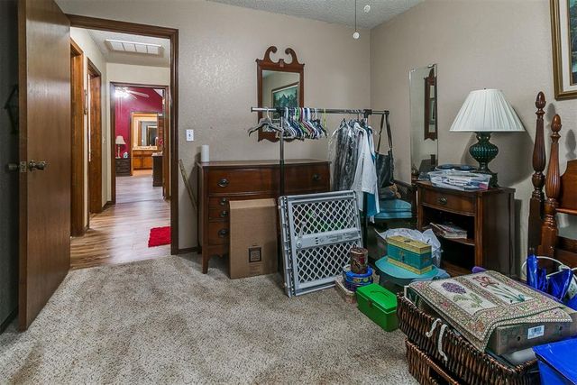 8929 N Eagle Lane, Oklahoma City, OK 73132