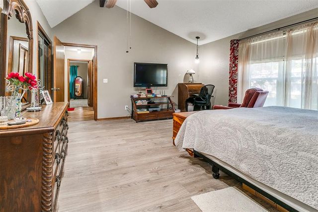 8929 N Eagle Lane, Oklahoma City, OK 73132