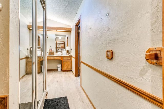 8929 N Eagle Lane, Oklahoma City, OK 73132