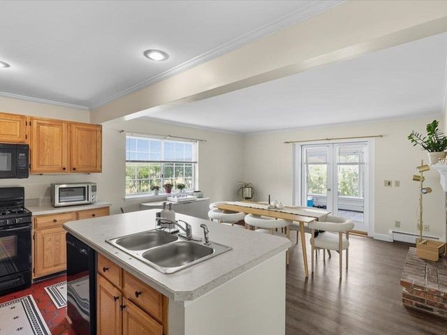 41 Southwind Drive, Burlington, VT 05401