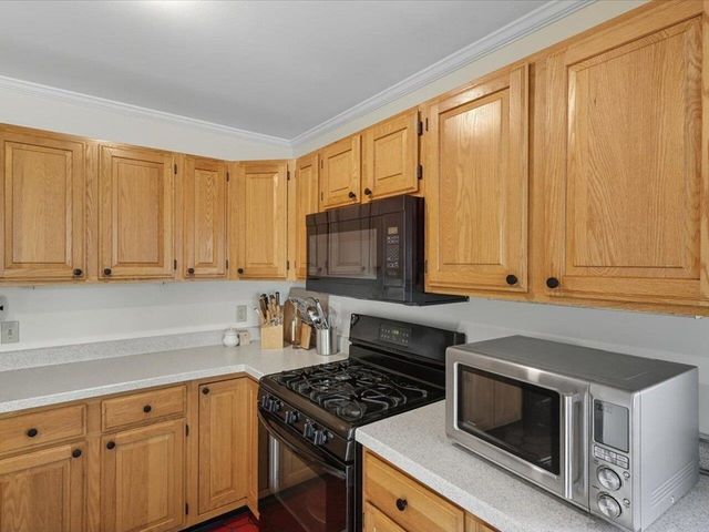 41 Southwind Drive, Burlington, VT 05401