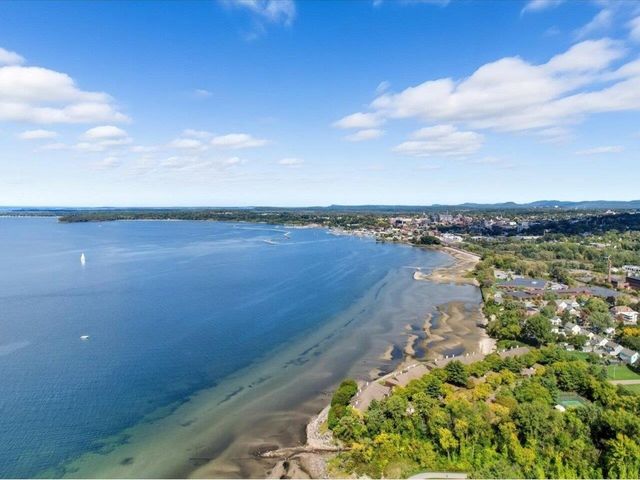 41 Southwind Drive, Burlington, VT 05401