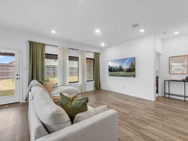 2016 Cottage Bridge Road, League City, TX 77573