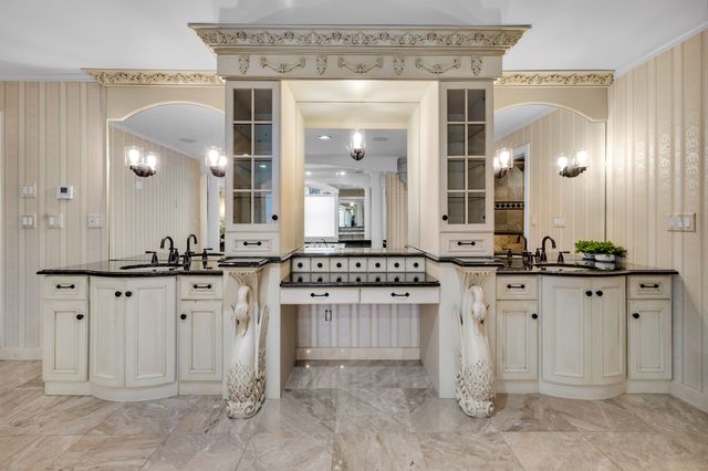 65 Ironwood Road, Guilford, CT 06437