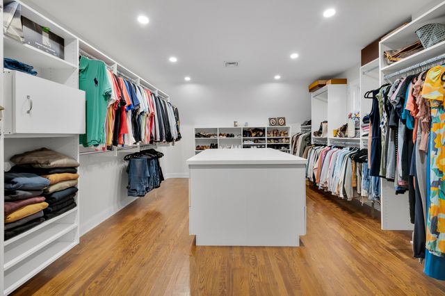 65 Ironwood Road, Guilford, CT 06437