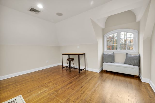 65 Ironwood Road, Guilford, CT 06437