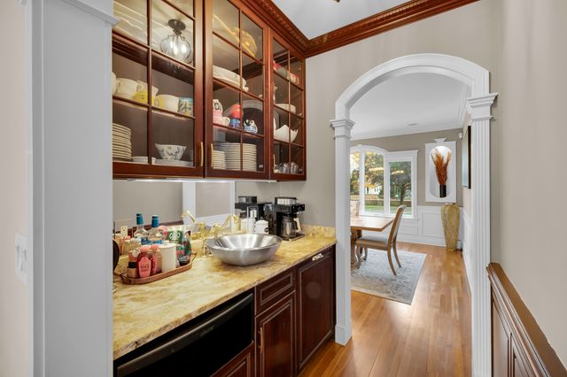 65 Ironwood Road, Guilford, CT 06437