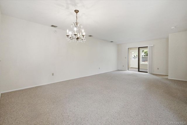 68 Knolls Drive, Stony Brook, NY 11790