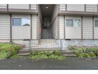 401 MADRONA Ave Se Apt 3, Salem, OR 97302
