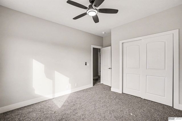7611 S 33 Avenue, Bellevue, NE 68147