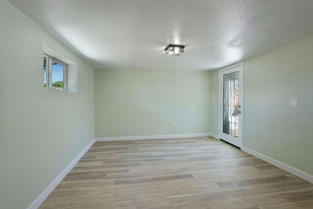 3893 32nd Ave, Sacramento, CA 95824