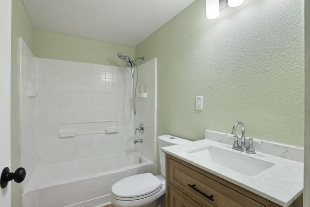 3893 32nd Ave, Sacramento, CA 95824