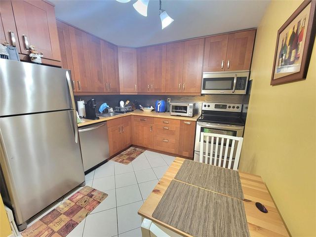 8260 SW 24th Street 6203, North Lauderdale, FL 33068