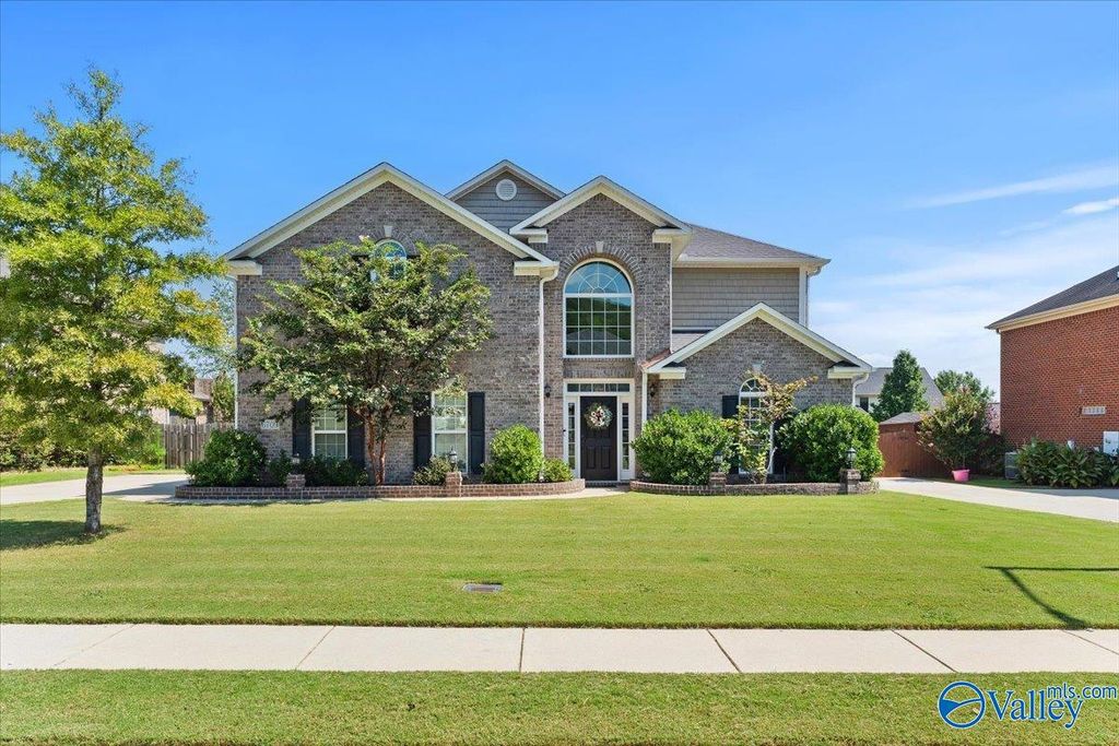 6709 Station View Drive, Owens Cross Roads, AL 35763