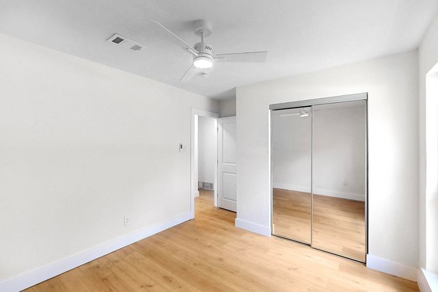 1004 E Dallas Street, Mansfield, TX 76063