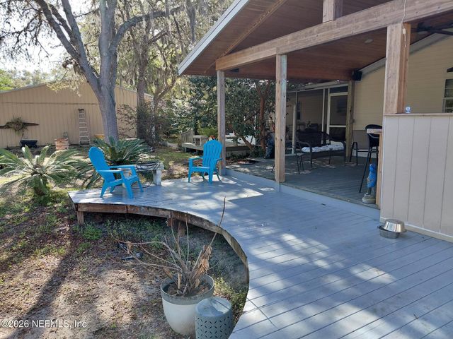 118 ROBIN Road, Pomona Park, FL 32181