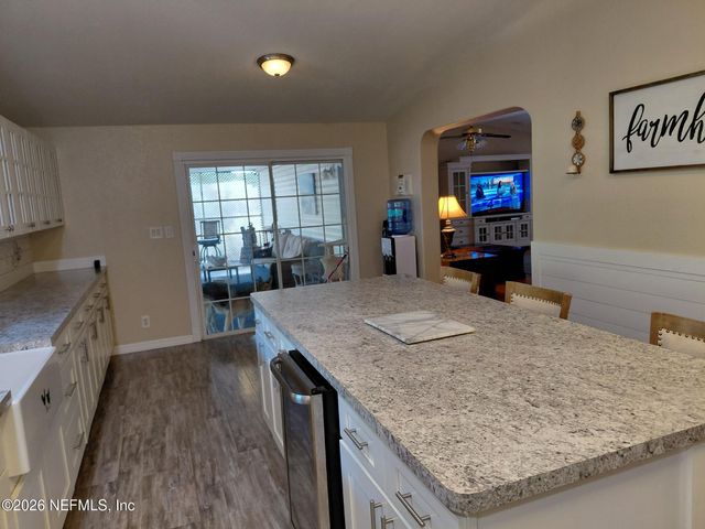 118 ROBIN Road, Pomona Park, FL 32181
