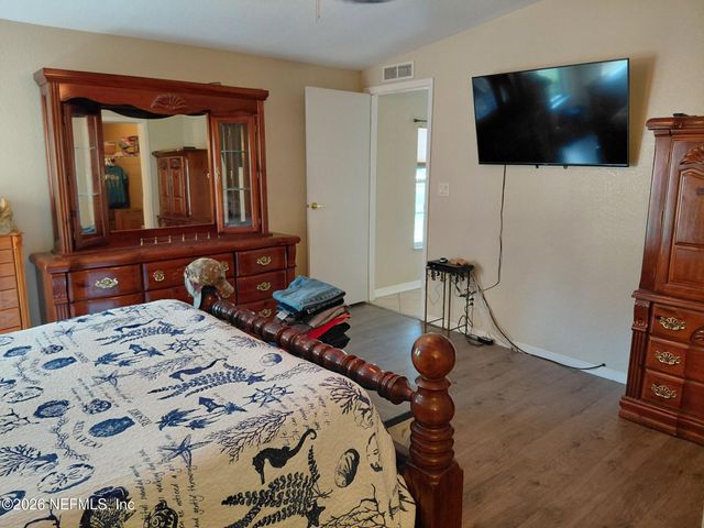 118 ROBIN Road, Pomona Park, FL 32181