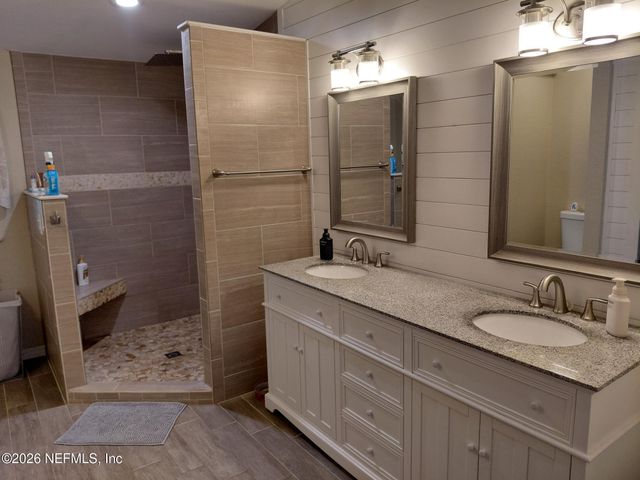 118 ROBIN Road, Pomona Park, FL 32181