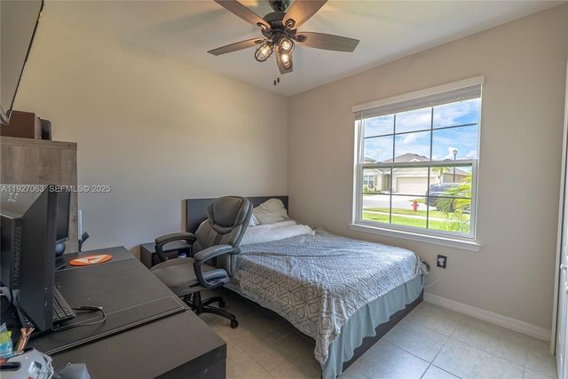 10609 SW Vasari Way, Port St. Lucie, FL 34987