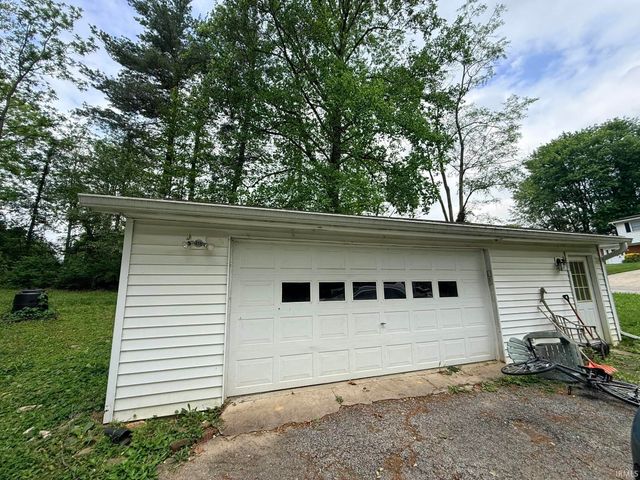 1310 E Prairie Drive, Bloomington, IN 47408